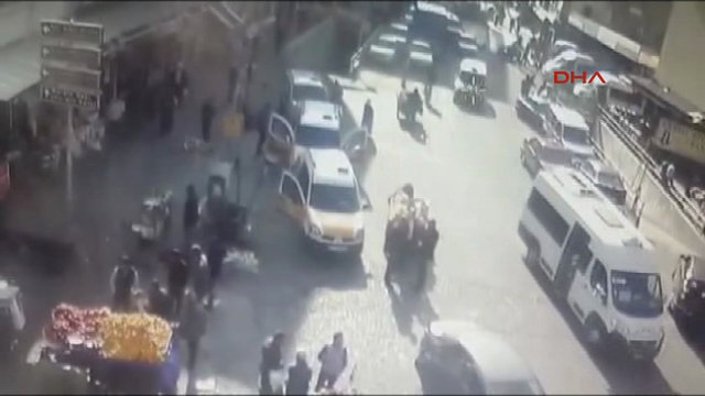 Diyarbakır'daki çatışma anından kareler - 19