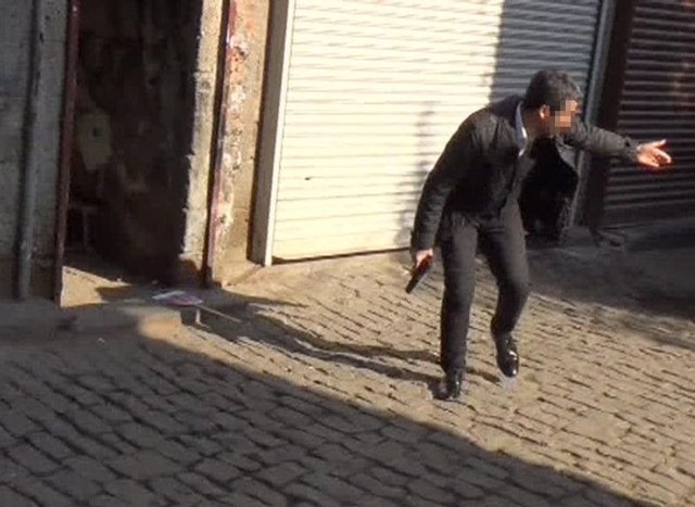 Diyarbakır'daki çatışma anından kareler - 12