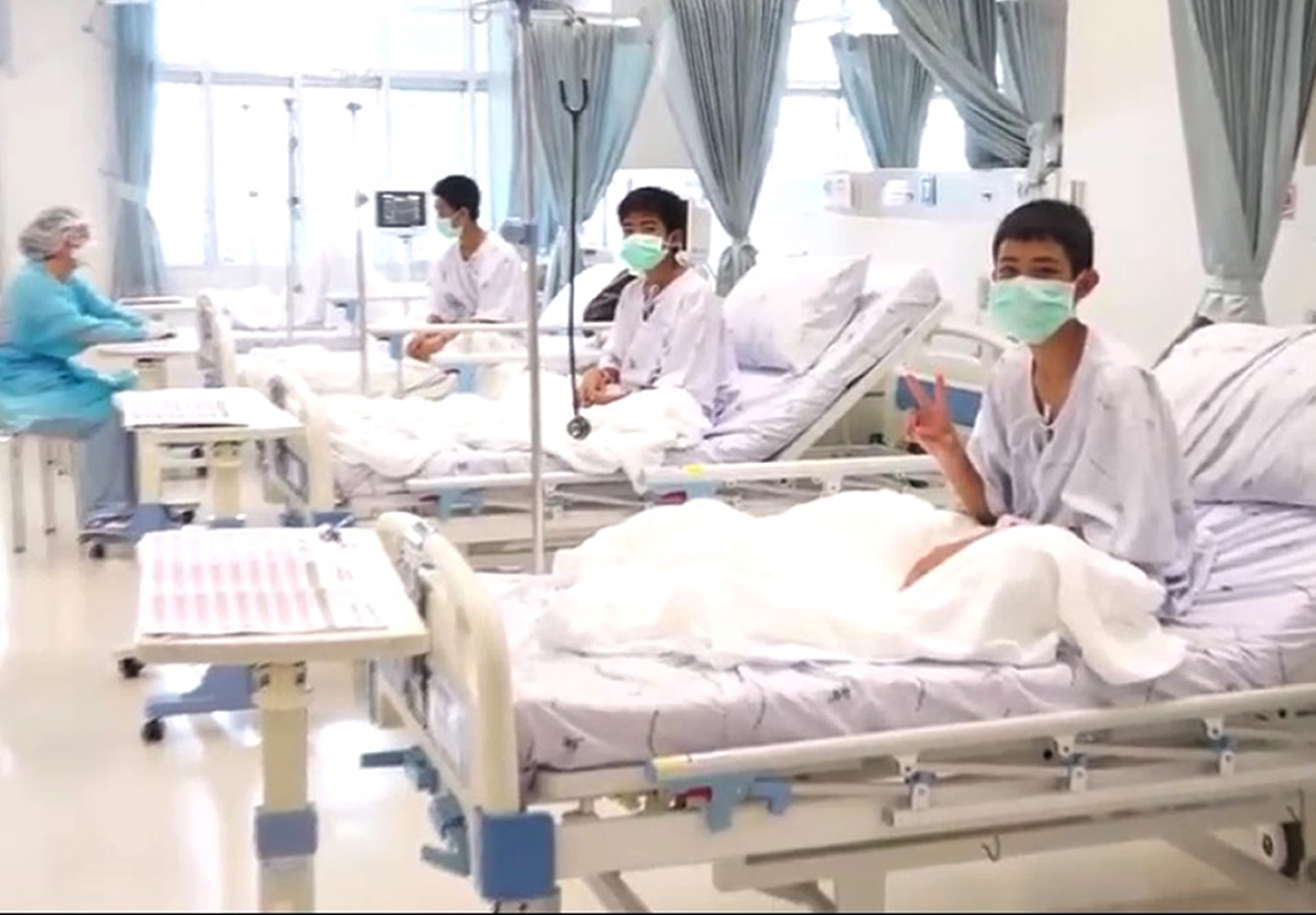 Mağaradan kurtarılan Taylandlı çocukların durumu iyi - 0