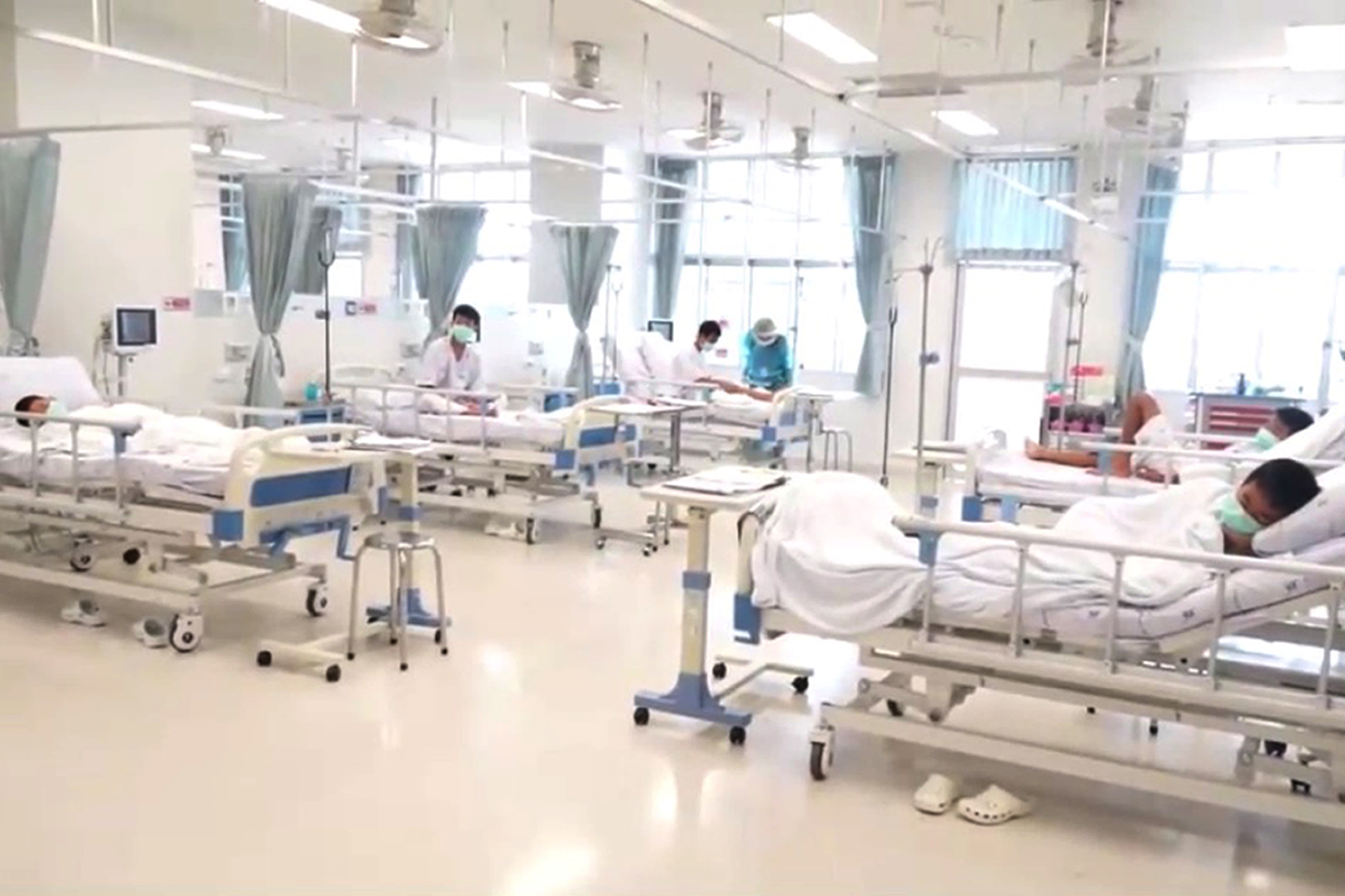 Mağaradan kurtarılan Taylandlı çocukların durumu iyi - 0