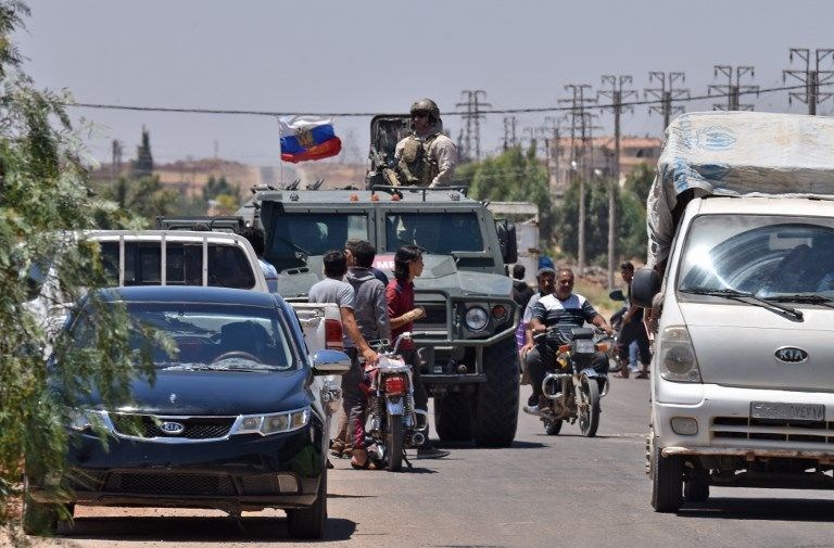 İsyanın başkenti Dera'ya Esed bayrağı çekildi! - 0