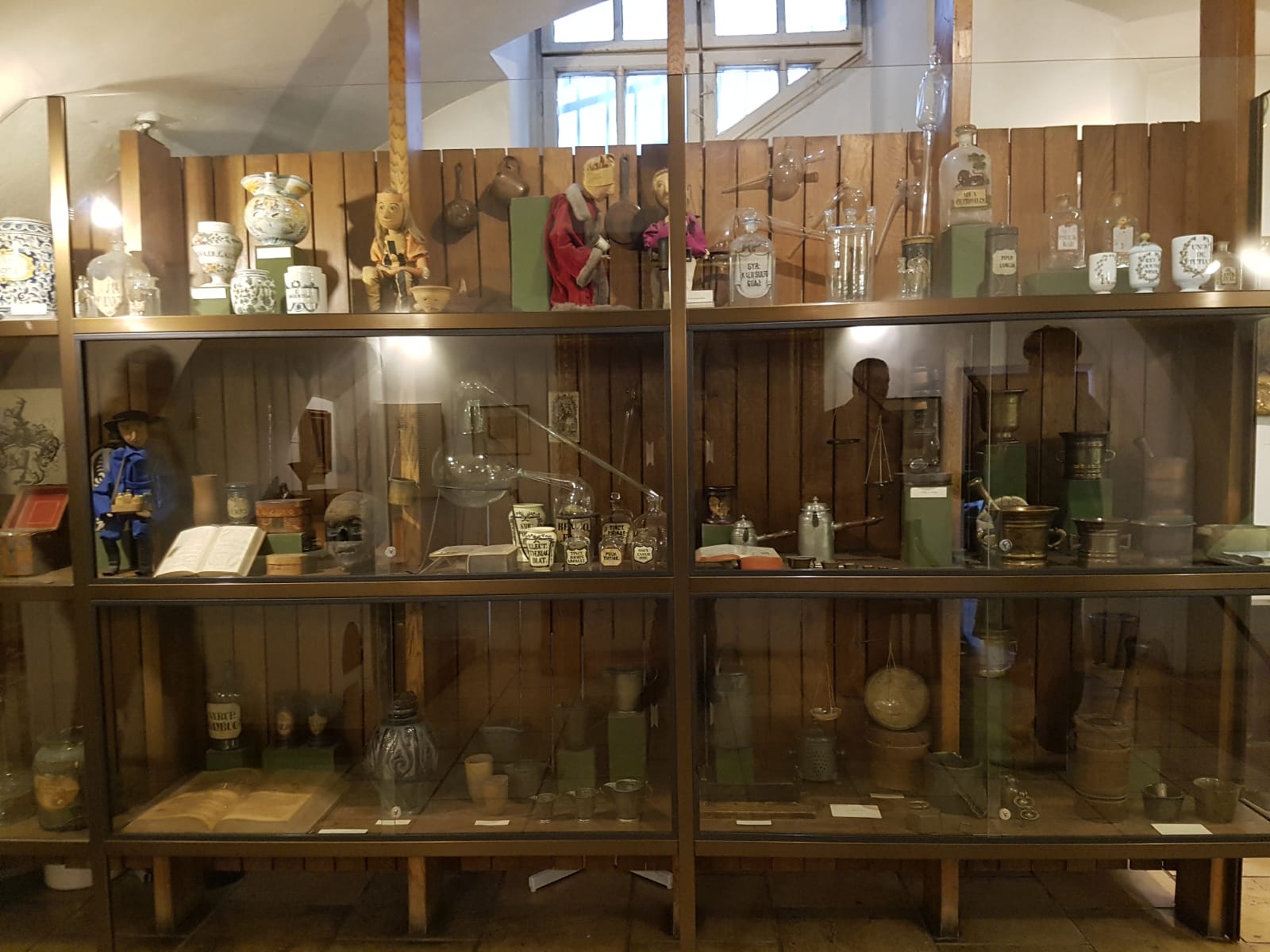 Alternatif Tıp Eczanesi - 10