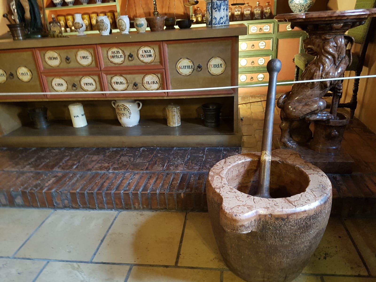 Alternatif Tıp Eczanesi - 16