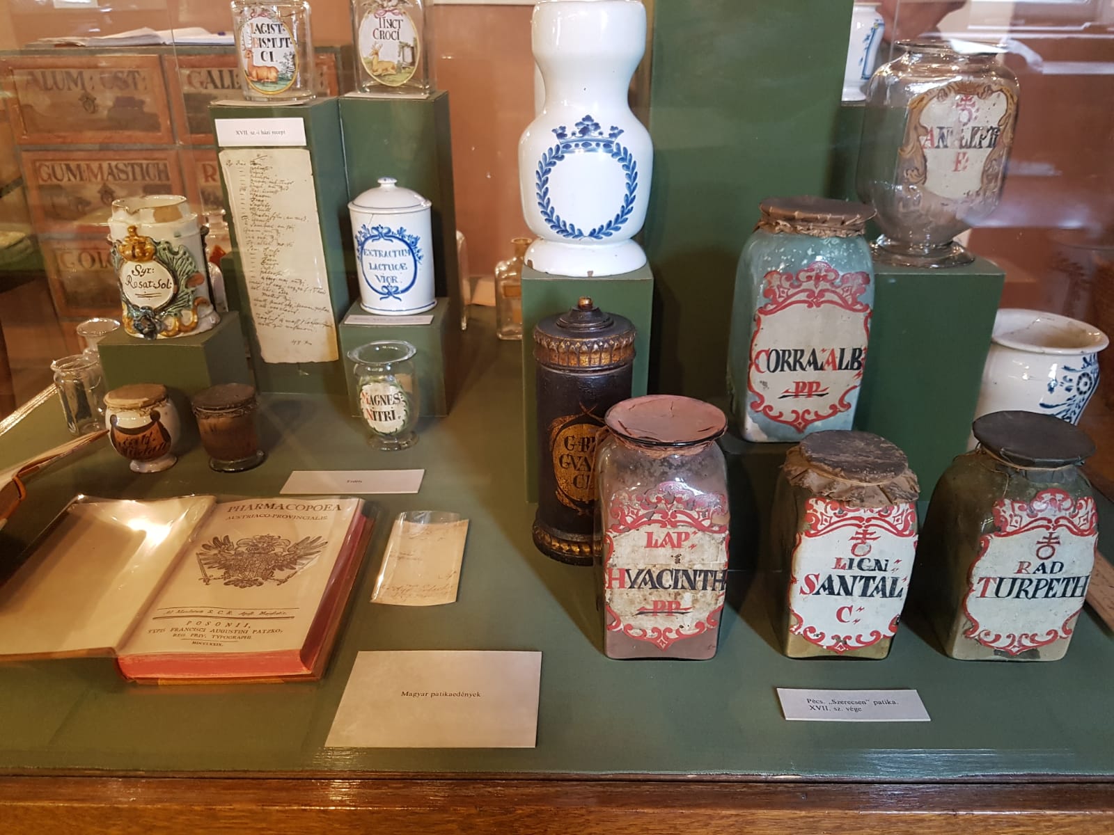 Alternatif Tıp Eczanesi - 19