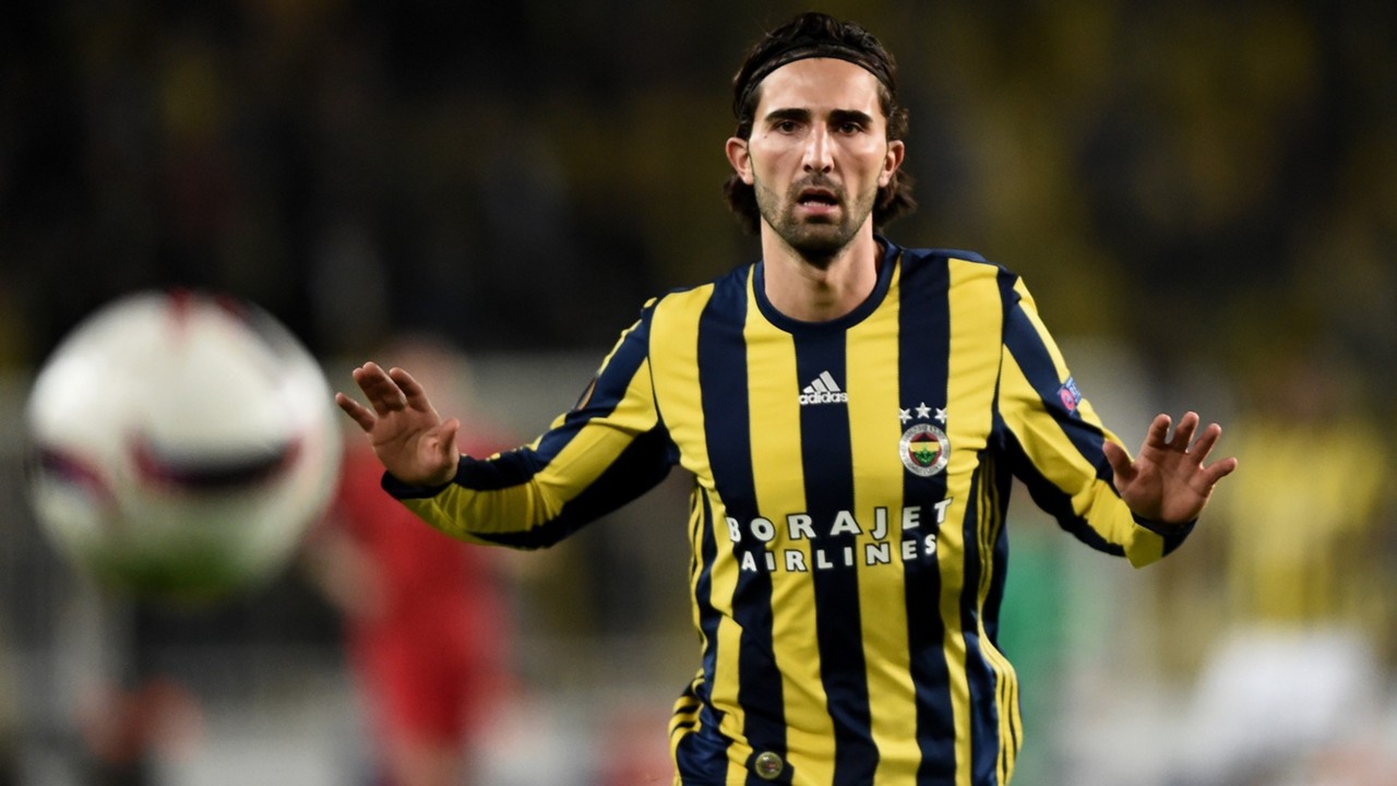 İşte futbolcuların Türk lirası cinsinden maaşları - 11