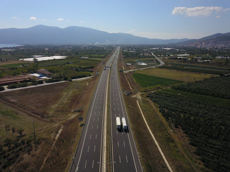 İstanbul-İzmir arası artık 3,5 saat - 10