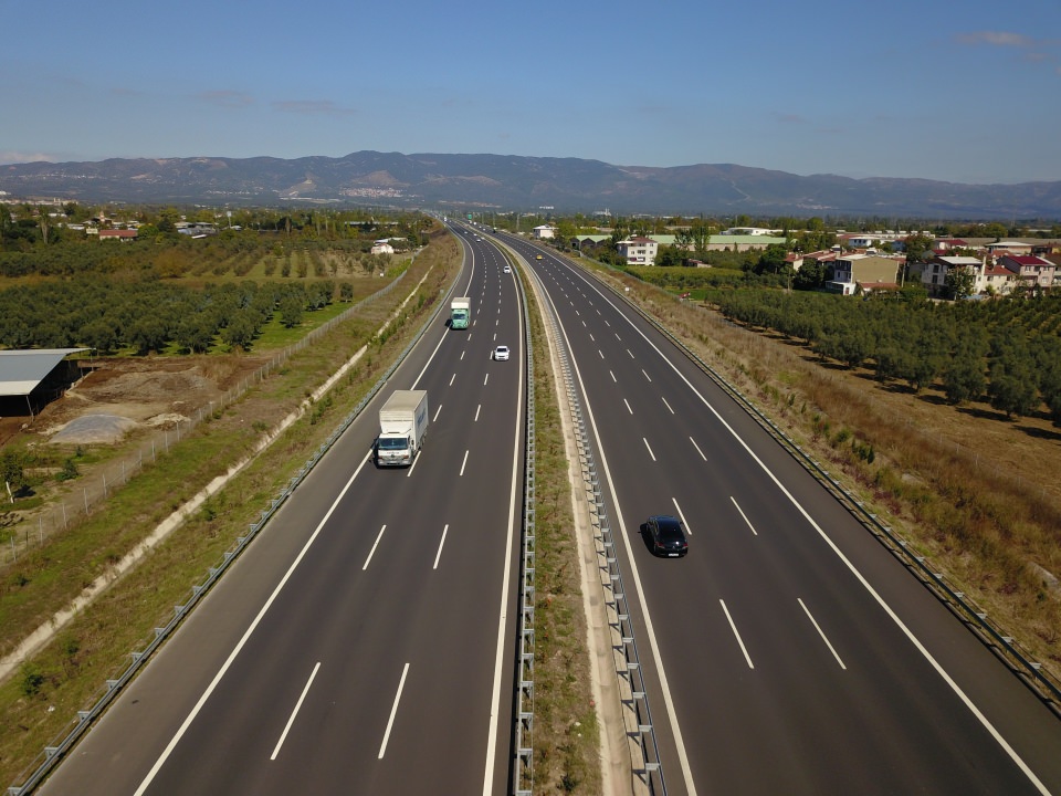 İstanbul-İzmir arası artık 3,5 saat - 13