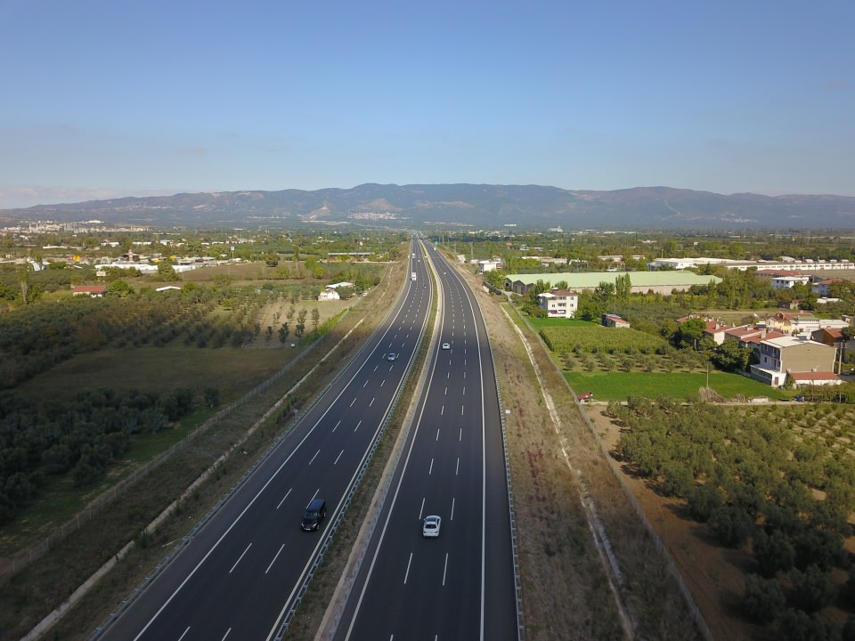 İstanbul-İzmir arası artık 3,5 saat - 17