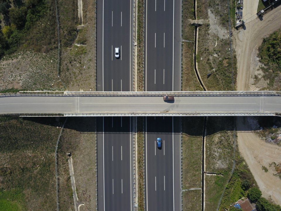 İstanbul-İzmir arası artık 3,5 saat - 18