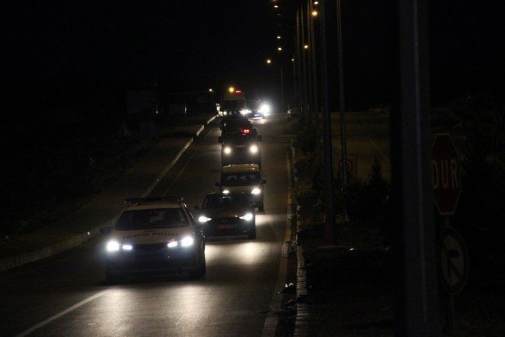 Rahip Brunson'un mahkemeye götürülme anı - 24