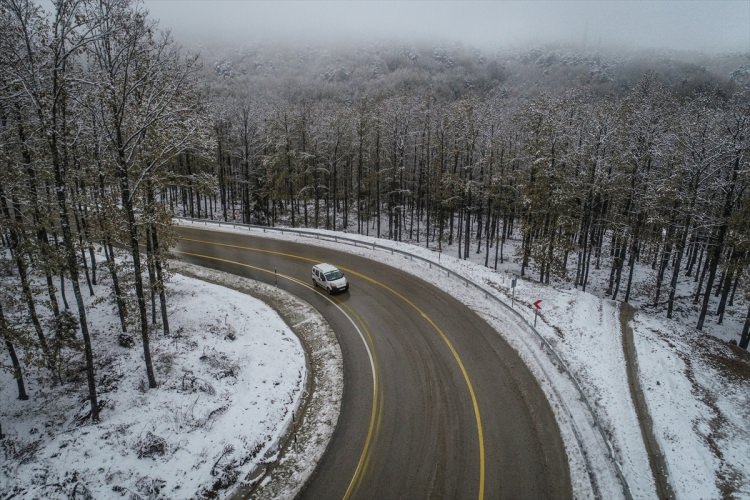 Kartepe'ye yılın ilk karı düştü - 23