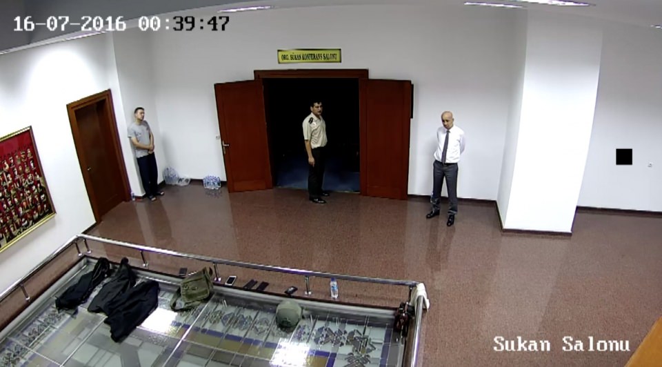 Terörle Mücadele Daire Başkanı Turgut Aslan'ın infaza götürülme görüntüleri - 4