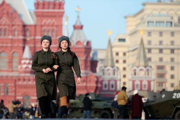 Rusya, Kızıl Meydanda dünyaya göz dağı verdi - 0