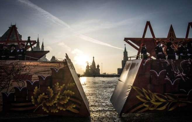 Rusya, Kızıl Meydanda dünyaya göz dağı verdi - 0