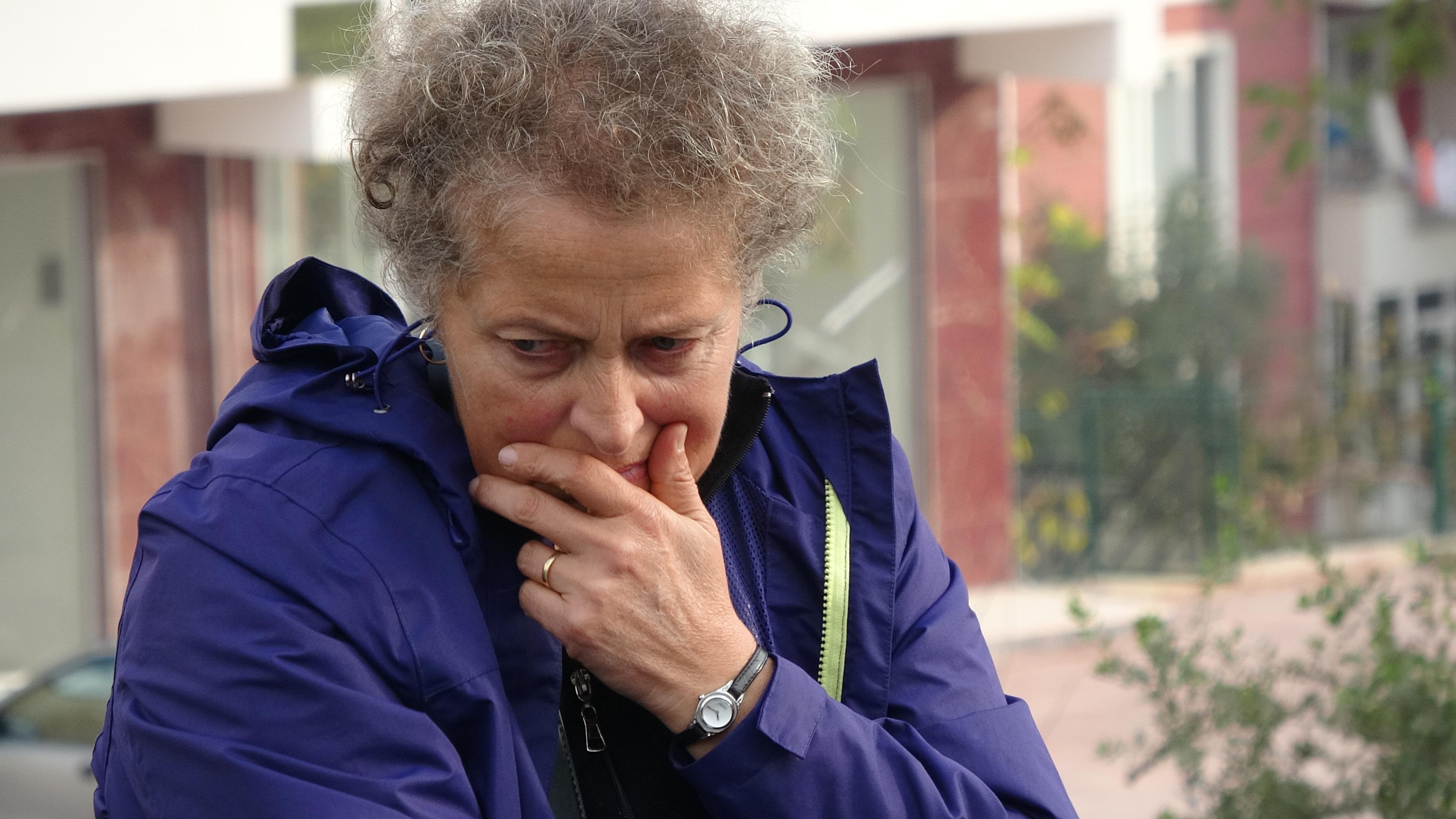 Yanan arabadan canını son anda kurtardı - 6