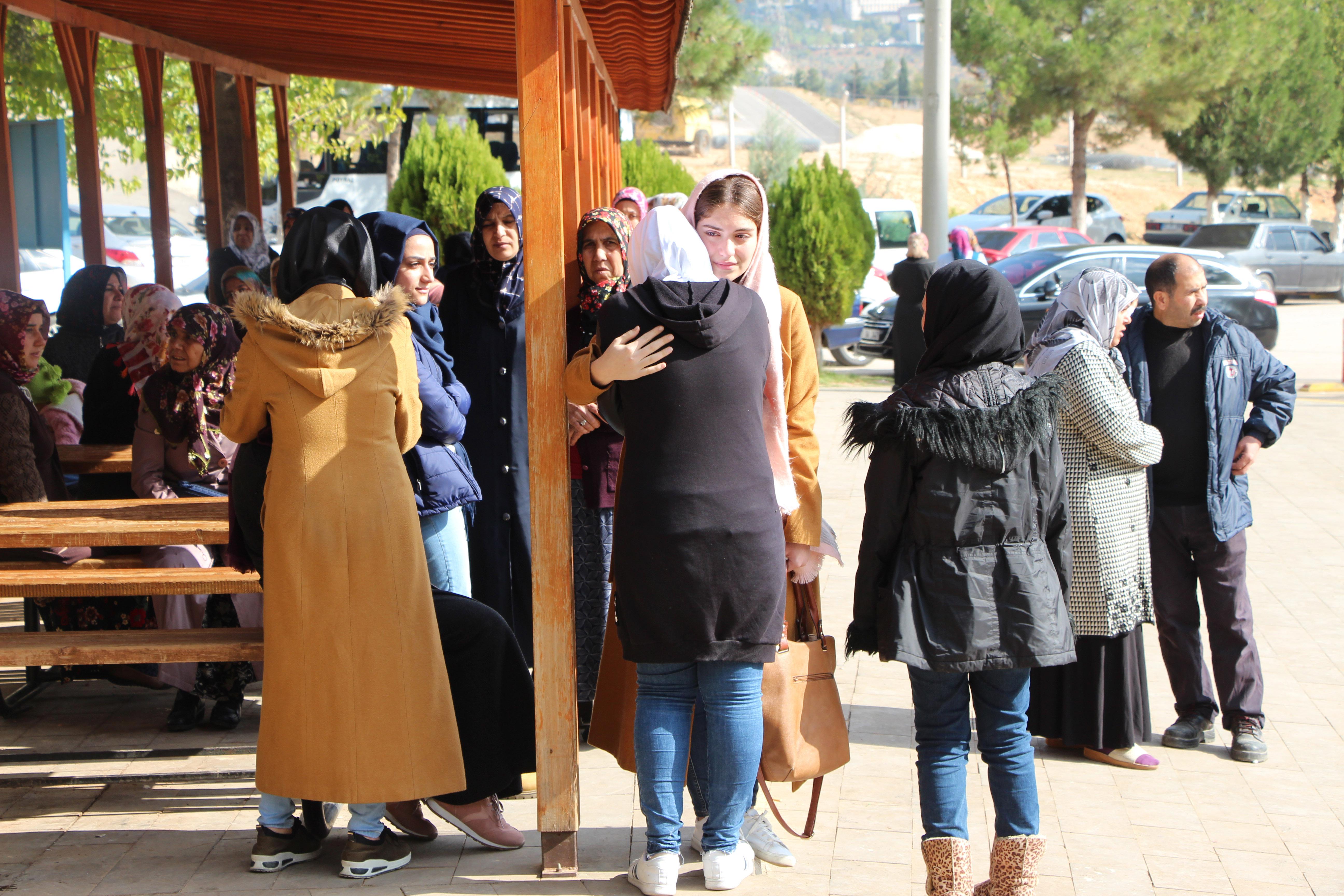 Gaspçılar, 1 Suriyeli genç kızı öldürdü birini de ağır yaraladı - 5