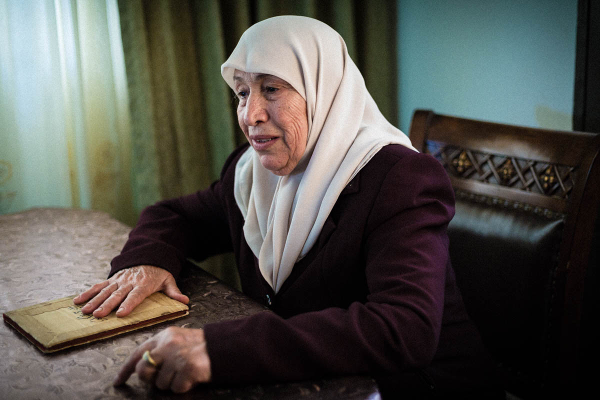 Filistinlilerin, ayda bir  defa İsrail hapishanelerindeki yakınlarını görmek için çektikleri zorluklar - 4