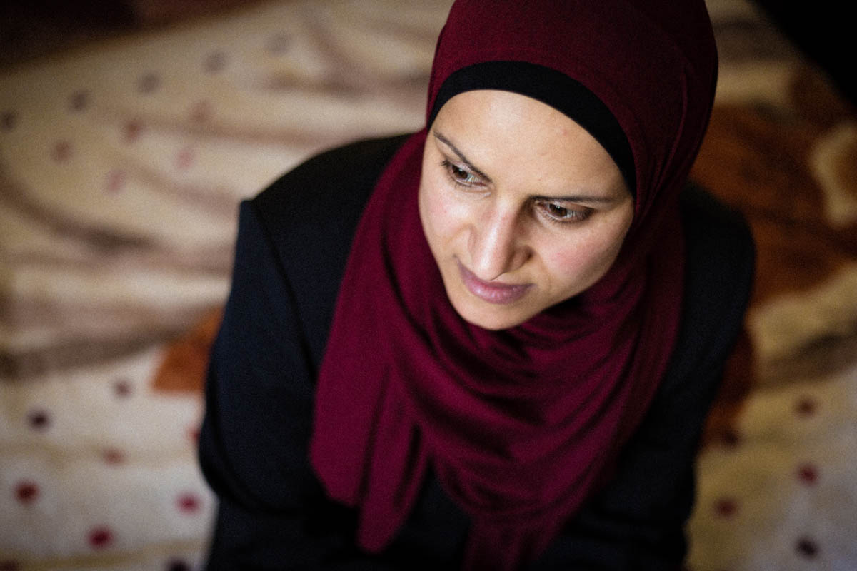 Filistinlilerin, ayda bir  defa İsrail hapishanelerindeki yakınlarını görmek için çektikleri zorluklar - 11