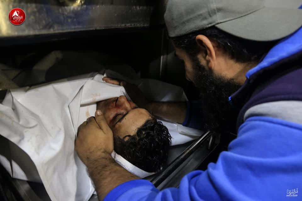 Siyonist İsrail Gazze Şeridi'ne hava saldırısı başlattı - 3