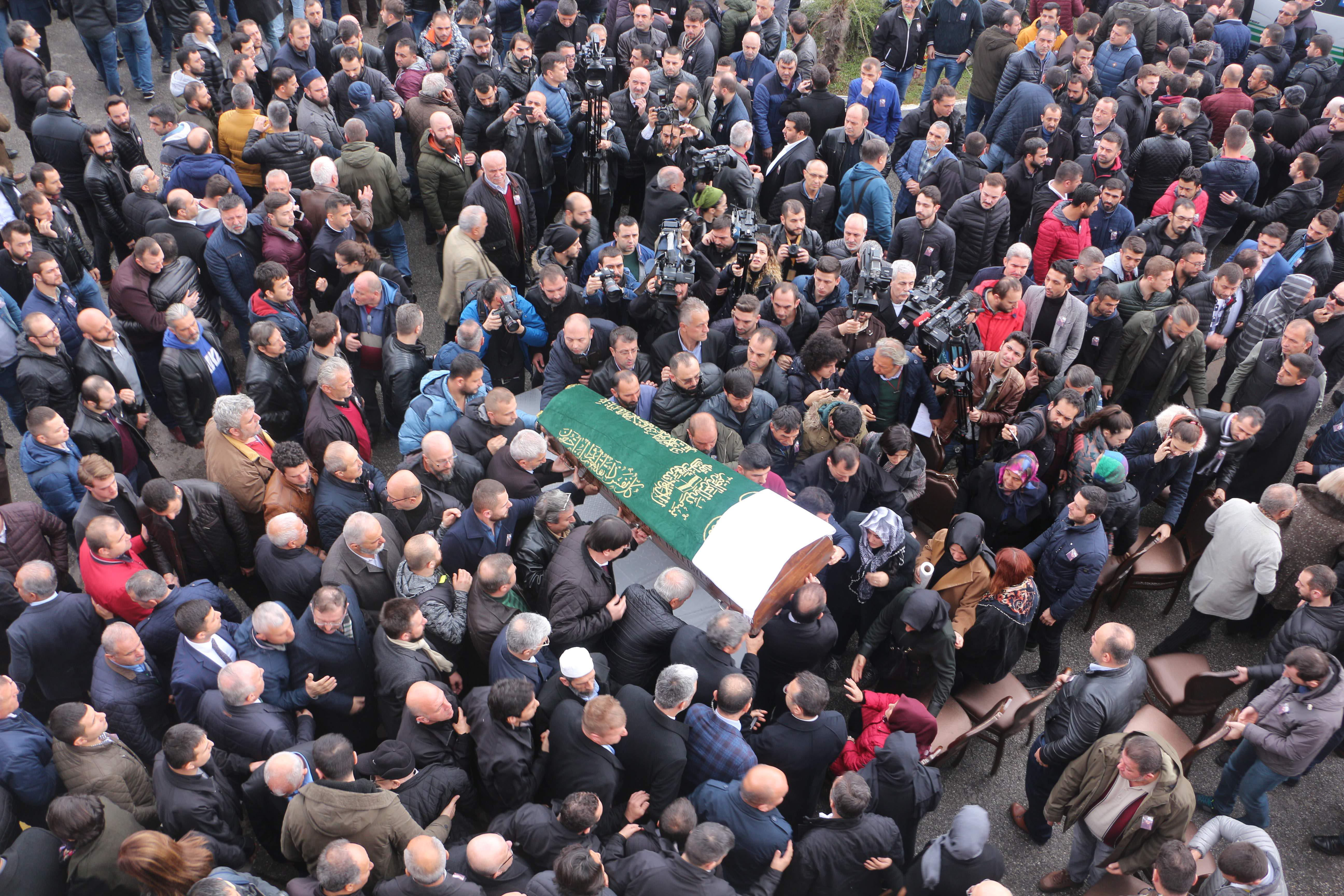 Lastik-İş Genel  Başkanı son yolculuğuna uğurlandı - 0