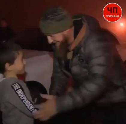 Çeçen lider, 4 bin şınav çeken 5 yaşındaki çocuğa hediye verdi - 4