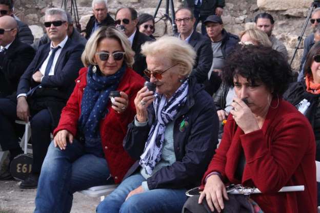 İzmir'de dünyanın en pahlı zeytin yağı yapılıyor - 4