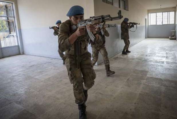 Suriye'nin Komando'larını, Polis Özel Harekat (PÖH)  yetiştiriyor - 25