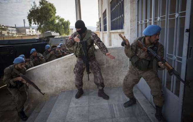 Suriye'nin Komando'larını, Polis Özel Harekat (PÖH)  yetiştiriyor - 28