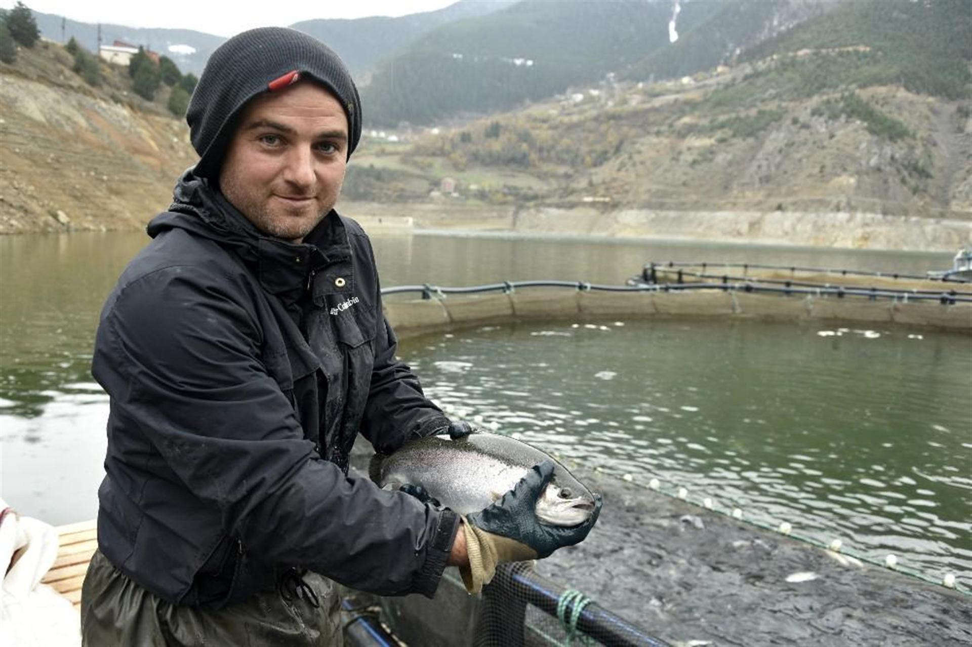 Gümüşhane'nin Torlu ilçesinden dünyaya balık ihraç ediliyor - 16