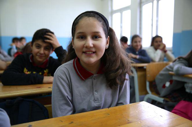 Sakarya'da, öğretmen işlediği konuya göre giyinip derse giriyor - 6