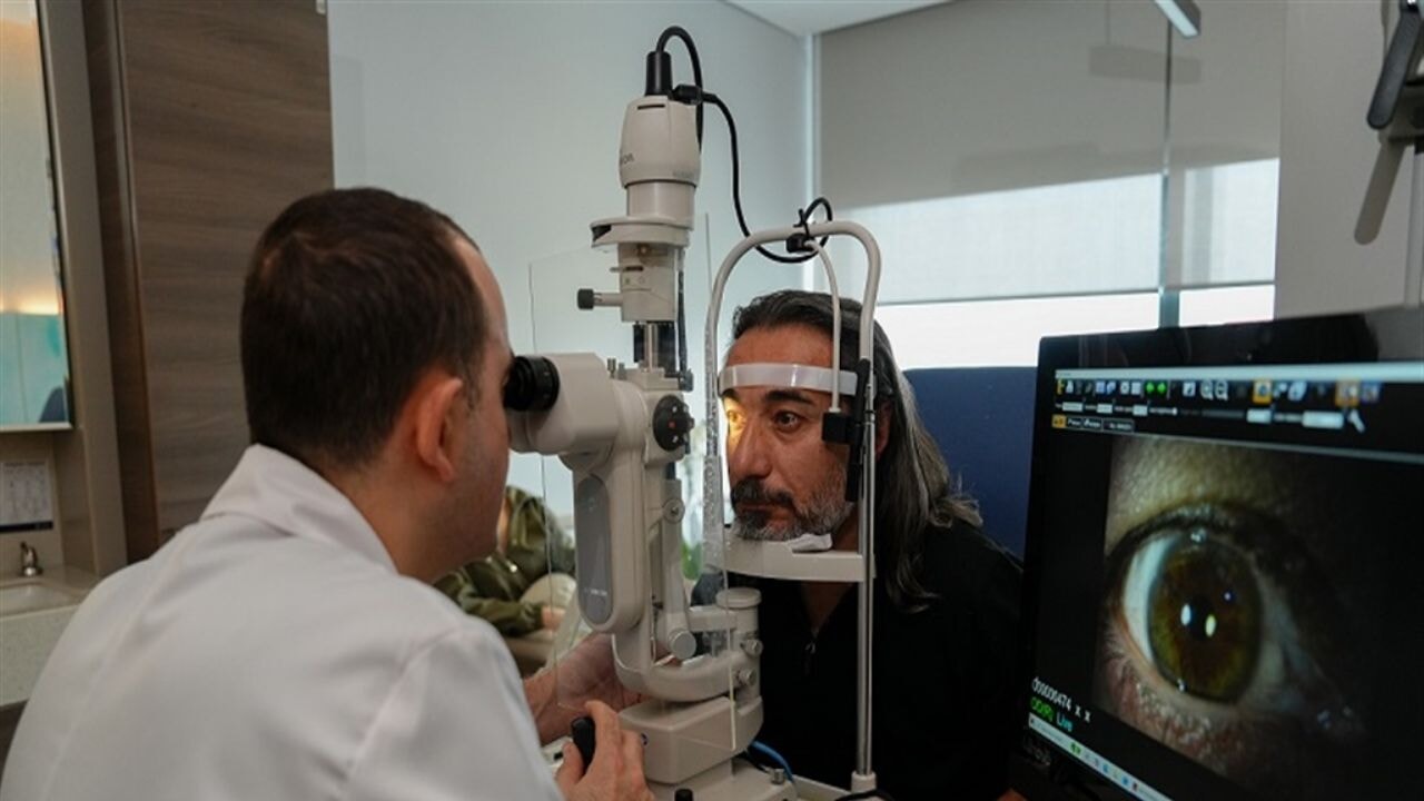 Gözlüğe ihtiyacı kalmadı: 'Özgürce görebiliyorum'