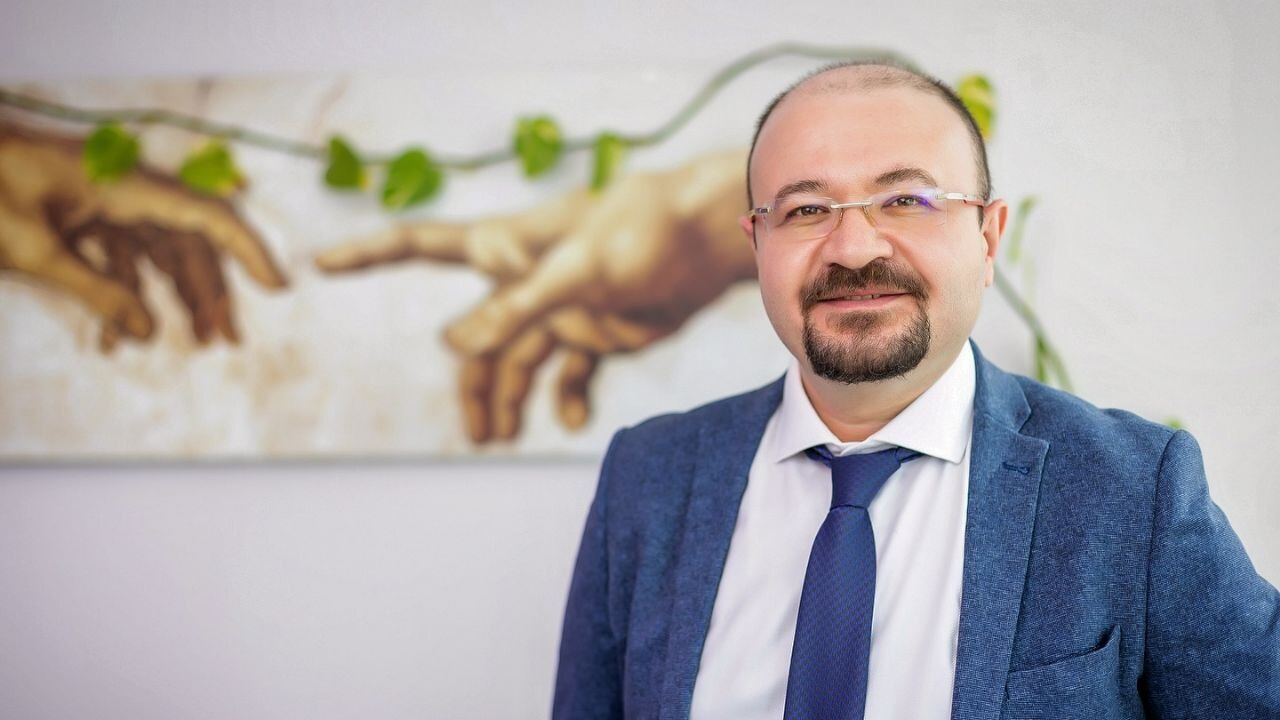 Op. Dr. Ahmet Savran'dan Kurban Bayramı Öncesi Yaralanma Uyarısı