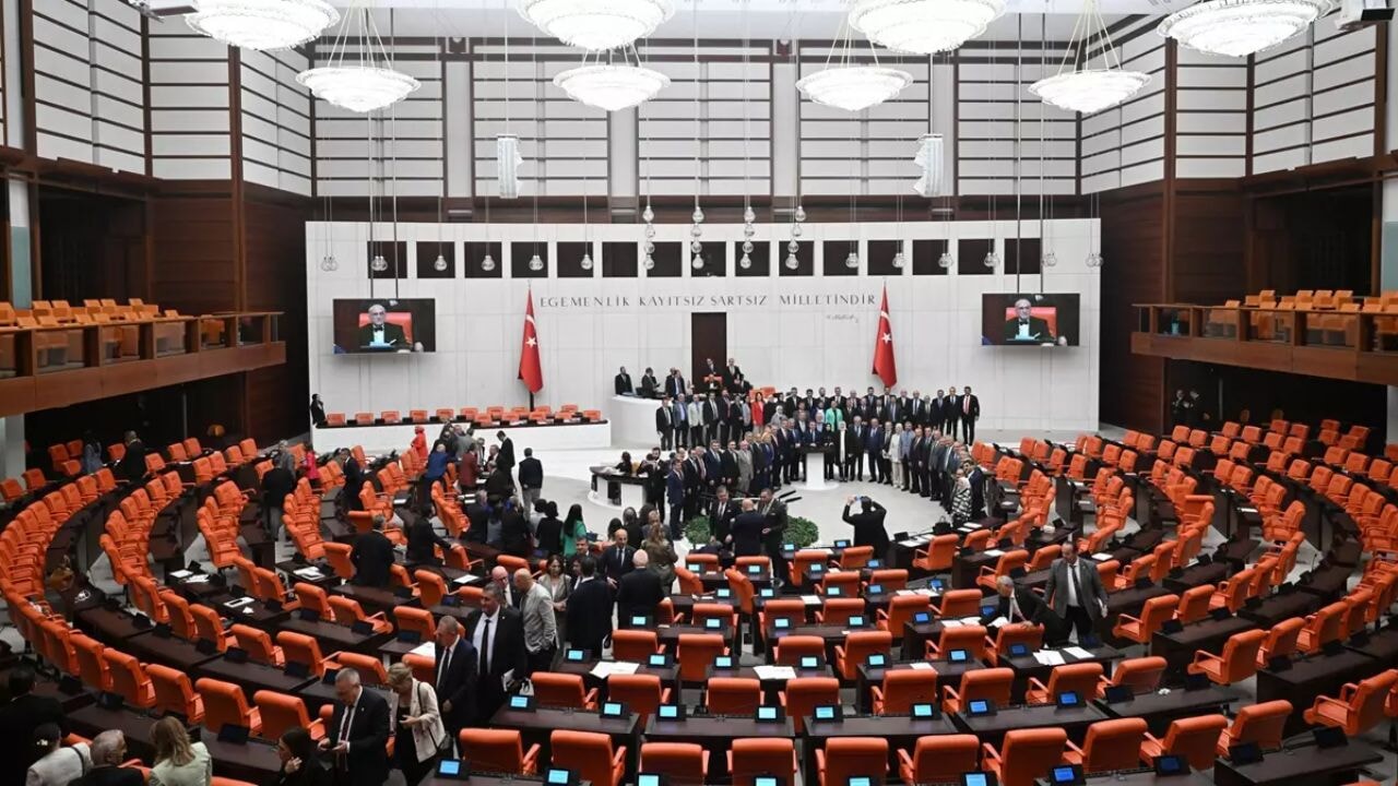 Sağlık alanında yeni kanun Meclis'ten geçti