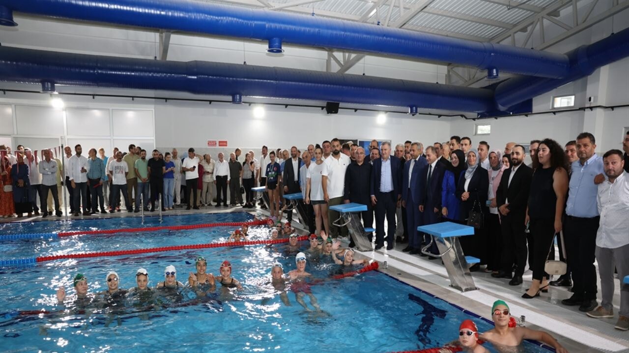 12 milyon vatandaşa yüzme öğretildi