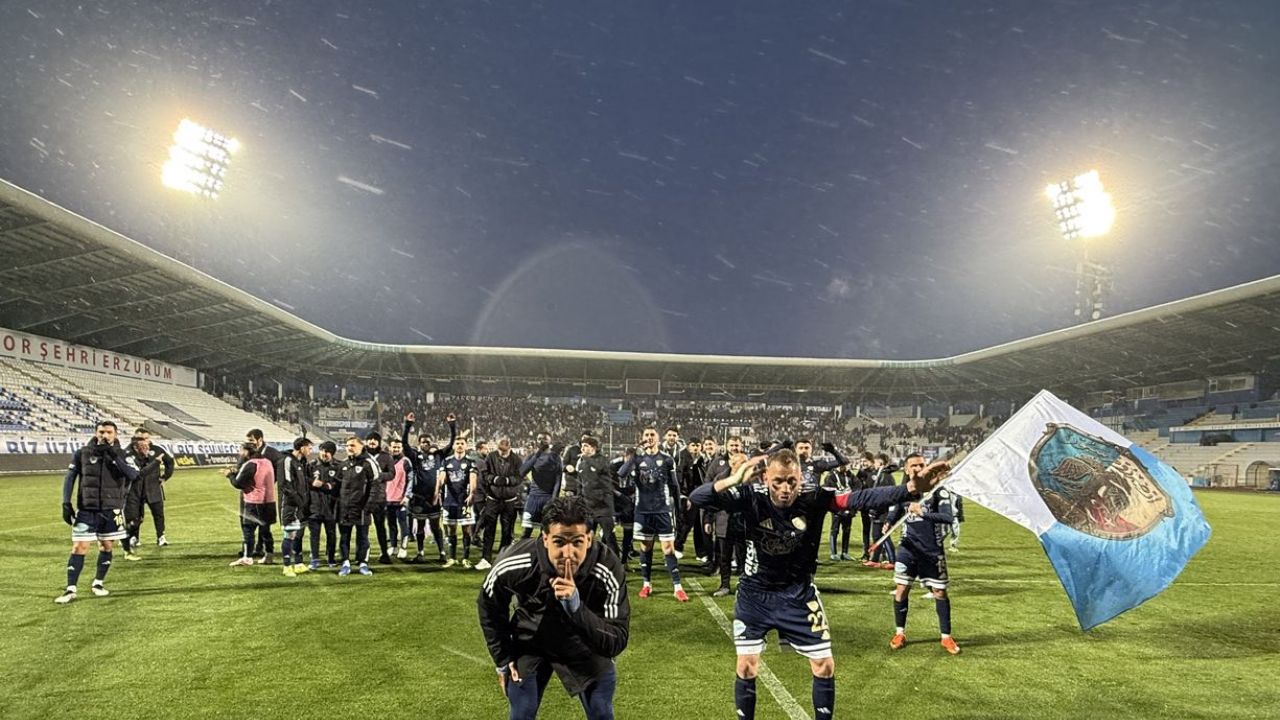 Dadaşlar Süper Lig'e yükseldi!