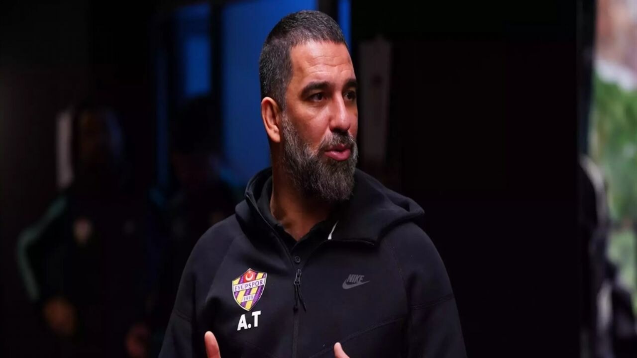 Eyüpspor'da Arda Turan Ukrayna yolcusu