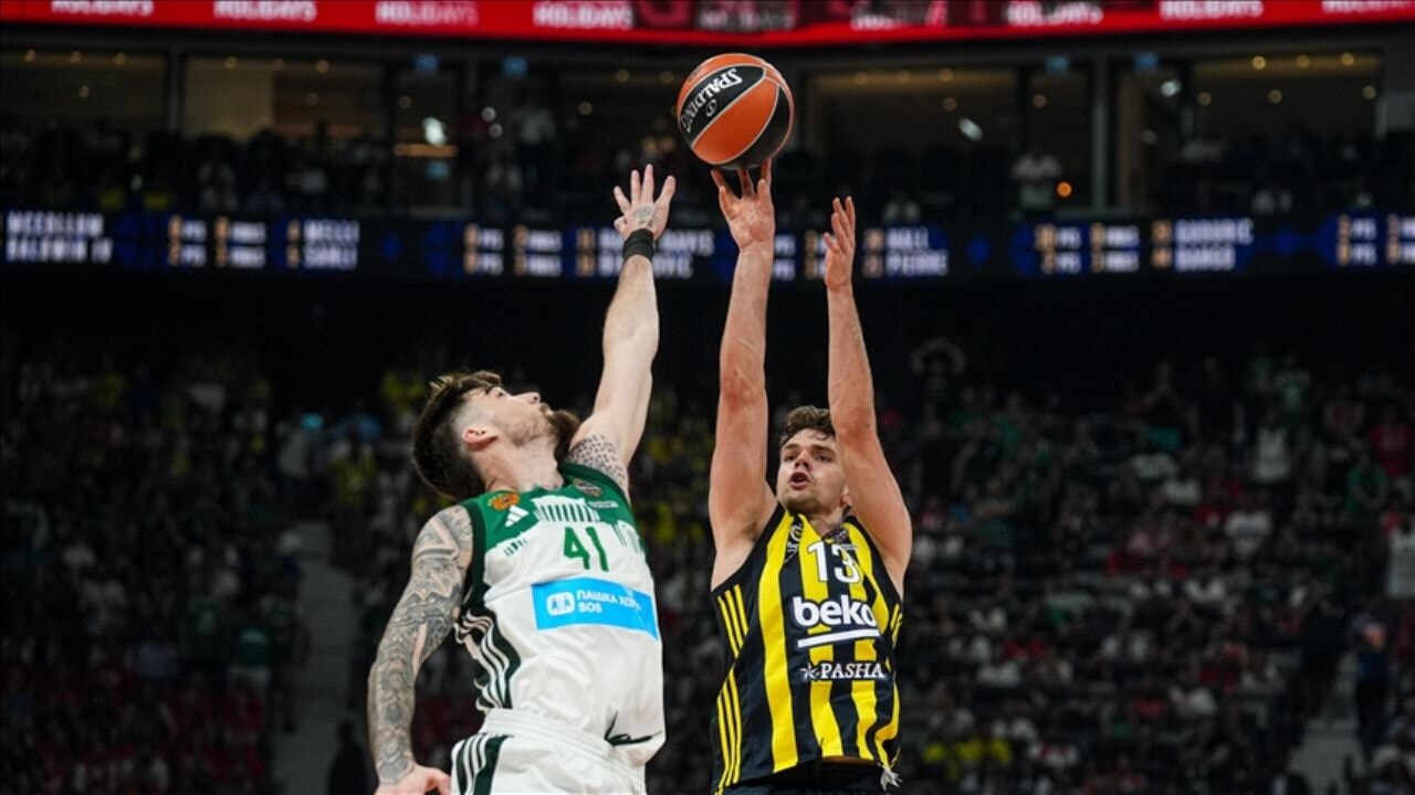 Fenerbahçe Beko, EuroLeague'de finale yükseldi