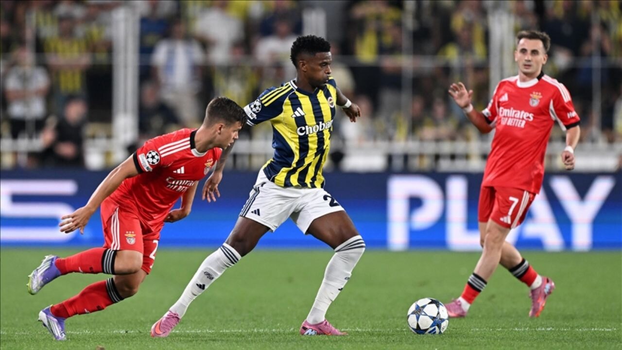 Fenerbahçe-Benfica maçının ardından açıklamalar
