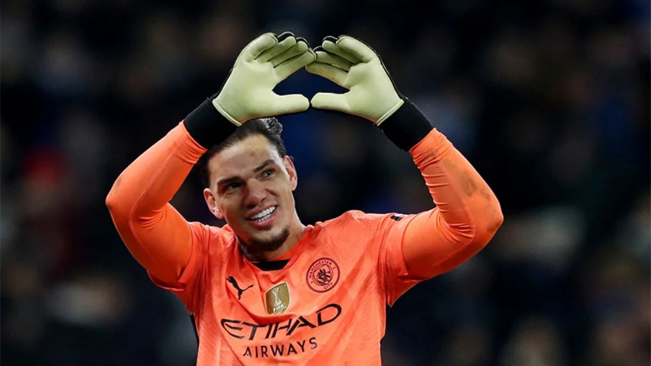 Galatasaray'da Muslera'dan sonra yeni isim: Ederson teklifi ortaya çıktı
