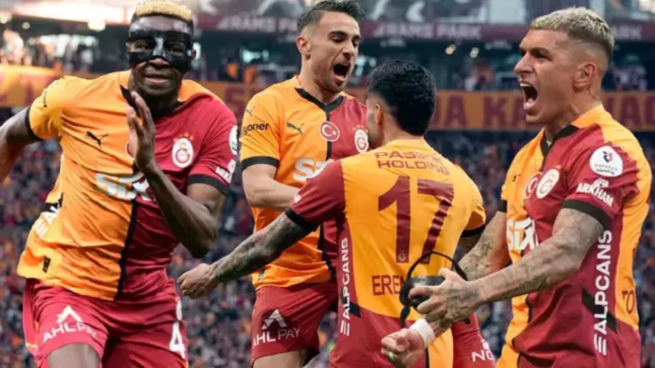 Galatasaray Sivasspor'u 4-1'le geçti, Osimhen rekor kırdı!