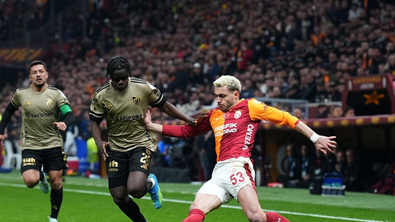 Galatasaray zirve yarışında yara aldı