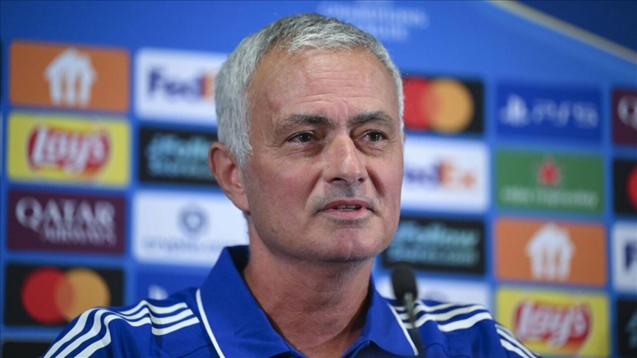 Jose Mourinho'dan Benfica maçı öncesi açıklamalar