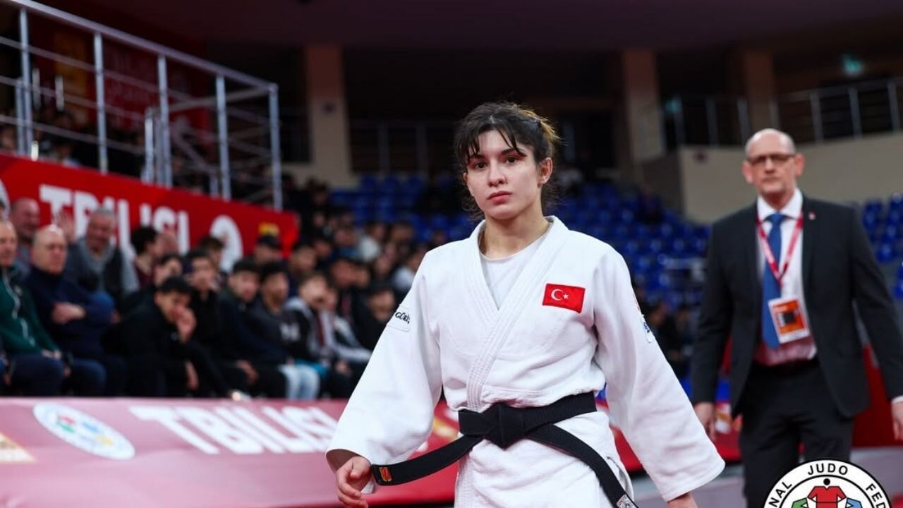 Milli judocu Tuğçe Beder altın madalya kazandı