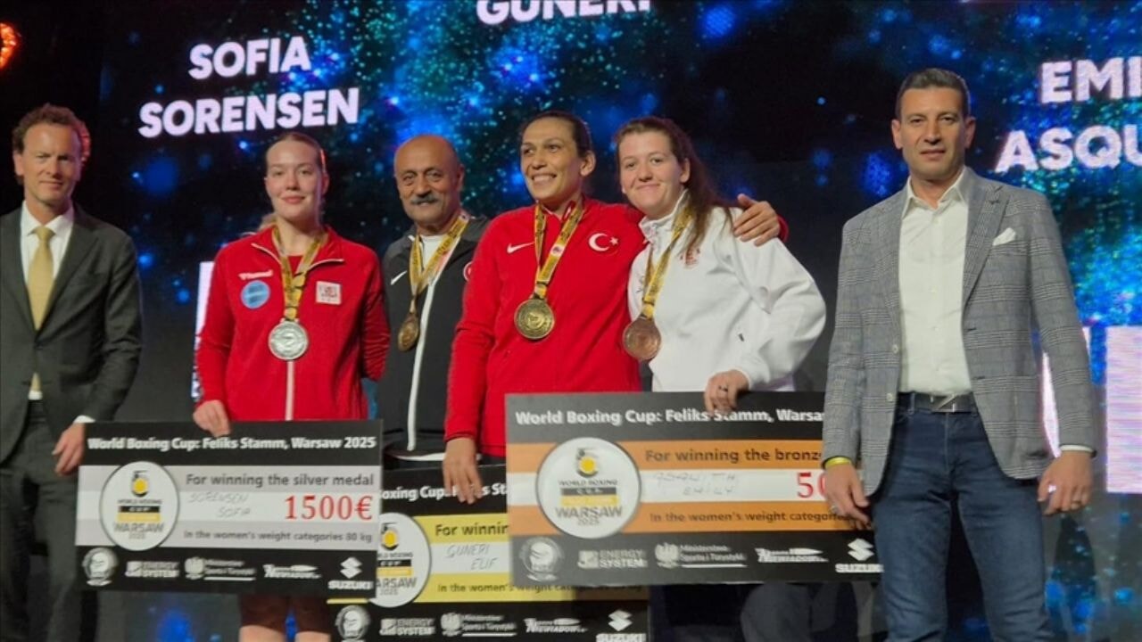 Polonya'da Türk boksörler 9 madalya ile tarihe geçti