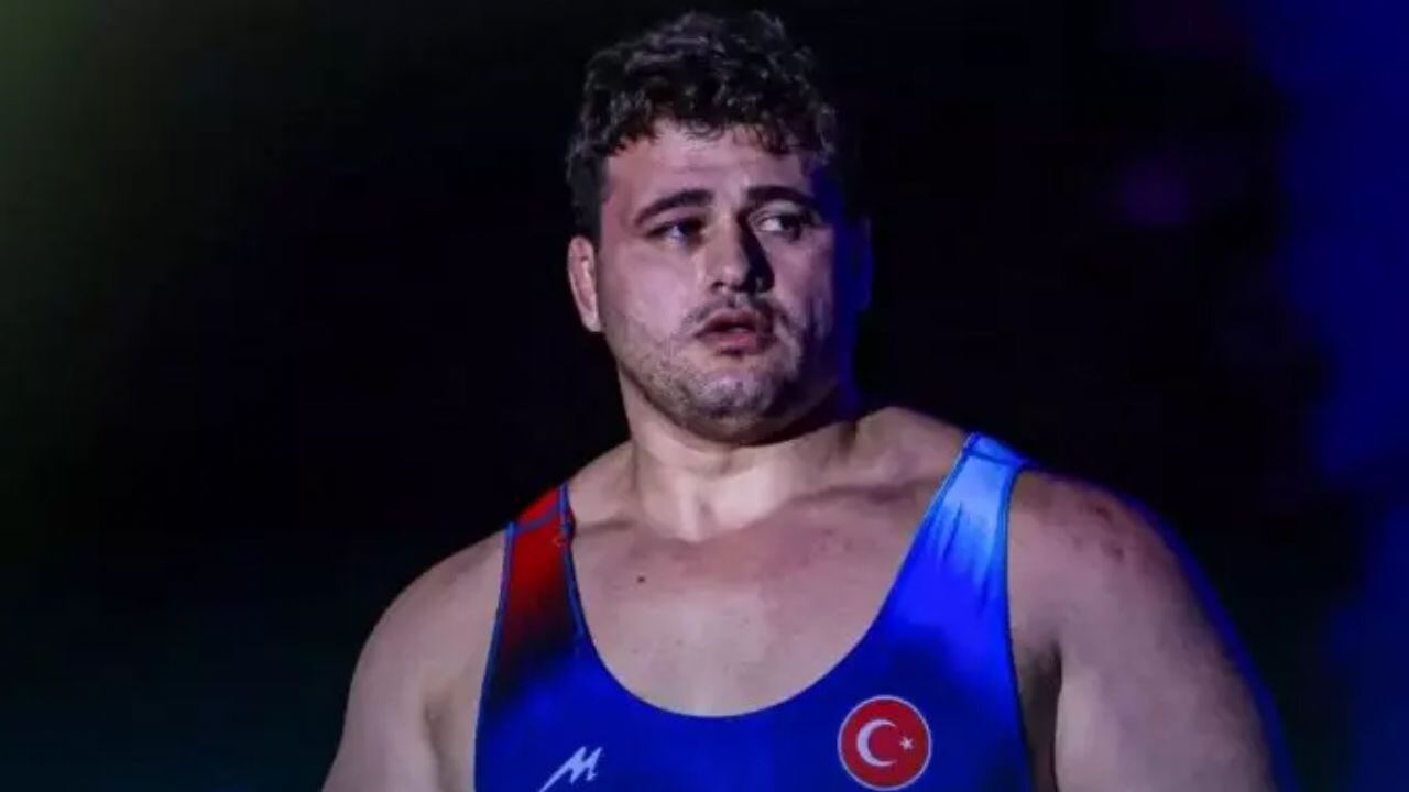 Rıza Kayaalp rekor için mindere çıkıyor! Rakip Macar Attila