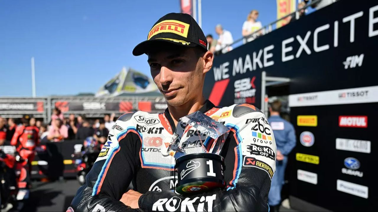 Toprak Razgatlıoğlu'nun tarihi şampiyonluğu Türkiye motosiklet tarihine geçti