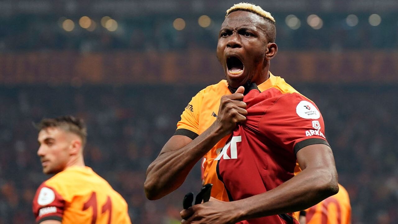 Victor Osimhen, Galatasaray tarihine geçti