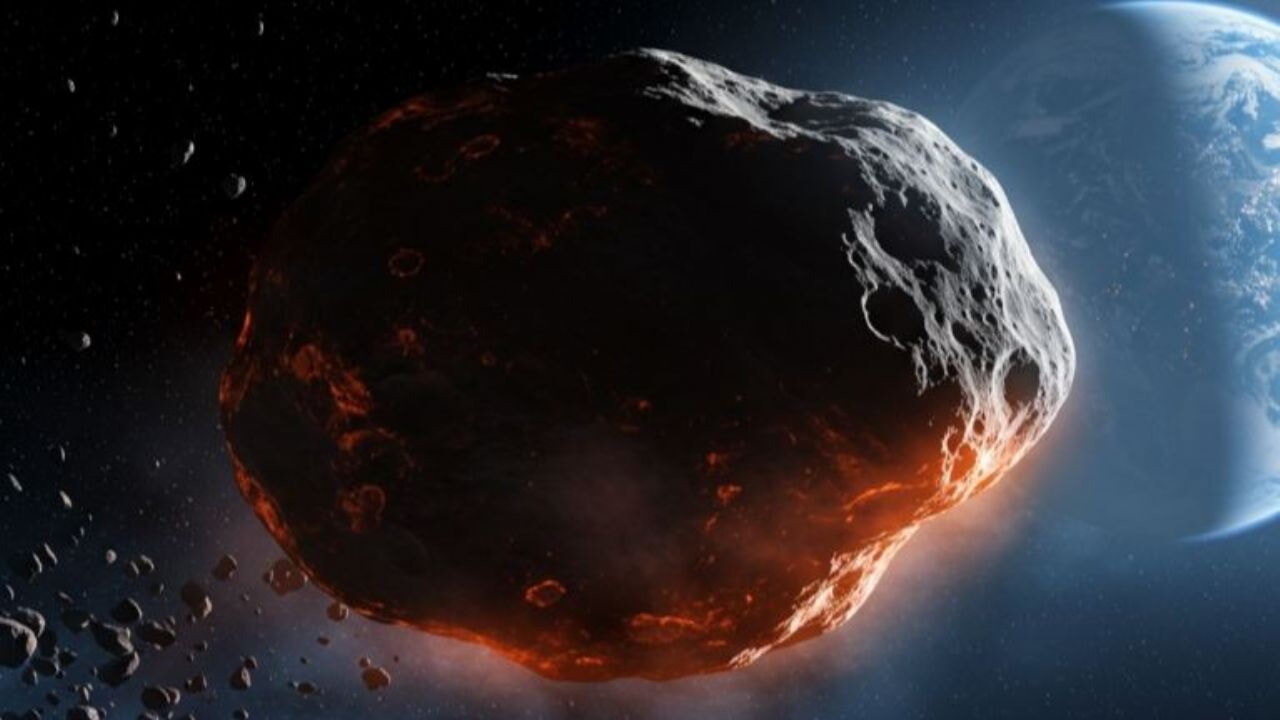 Asteroit alarmı! Dünya'ya çarpabilir mi?