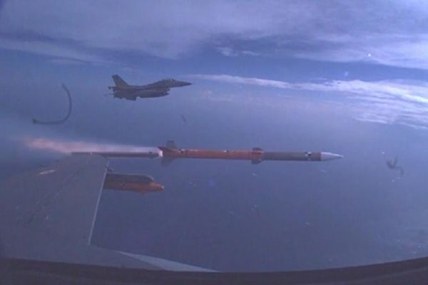 Gök vatan'a iki pençe! BOZDOĞAN ve GÖKDOĞAN'dan tam isabet