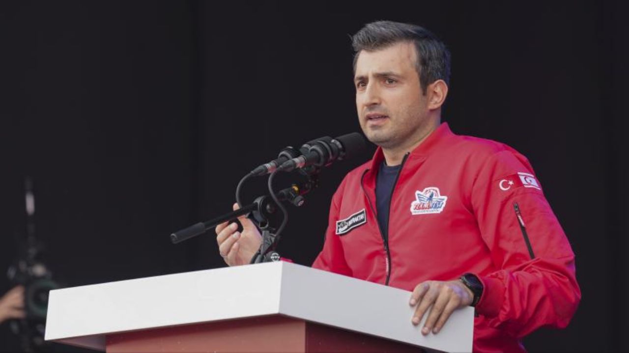 NeXT Sosyal dijital sansüre karşı Bayraktar'dan yerli çözüm